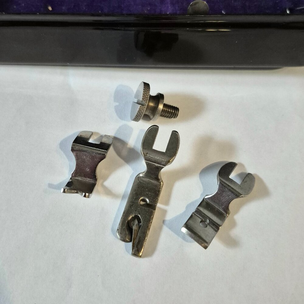 1891 Antique Sewing Attachments For White Machines, Patent 1891 Greist, Complete - Picture 14 of 15